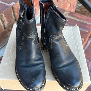 Taos convoy black boots 39 8-8.5